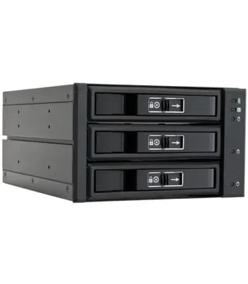 CHIEFTEC CBP-2131SAS 5,25" → 2,5" / 3,5" hot swap -asemaräkki, 3-paikkainen, SATA/SAS, musta/alumiini – Chieftec