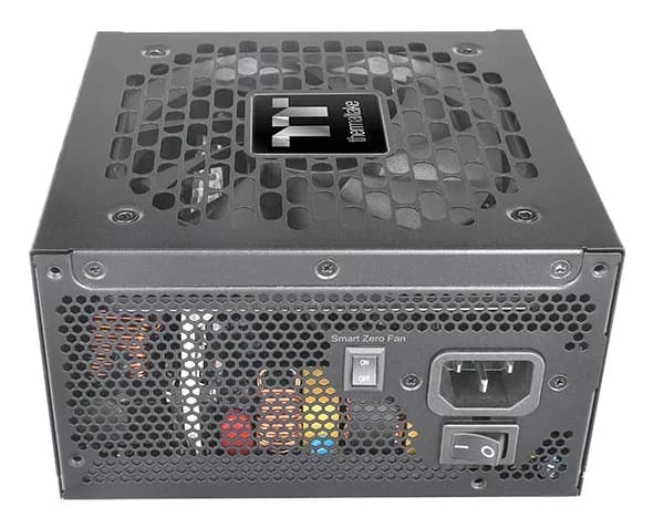 Thermaltake ToughPower GT 750W -virtalähde, 80 Plus Gold – THERMALTAKE