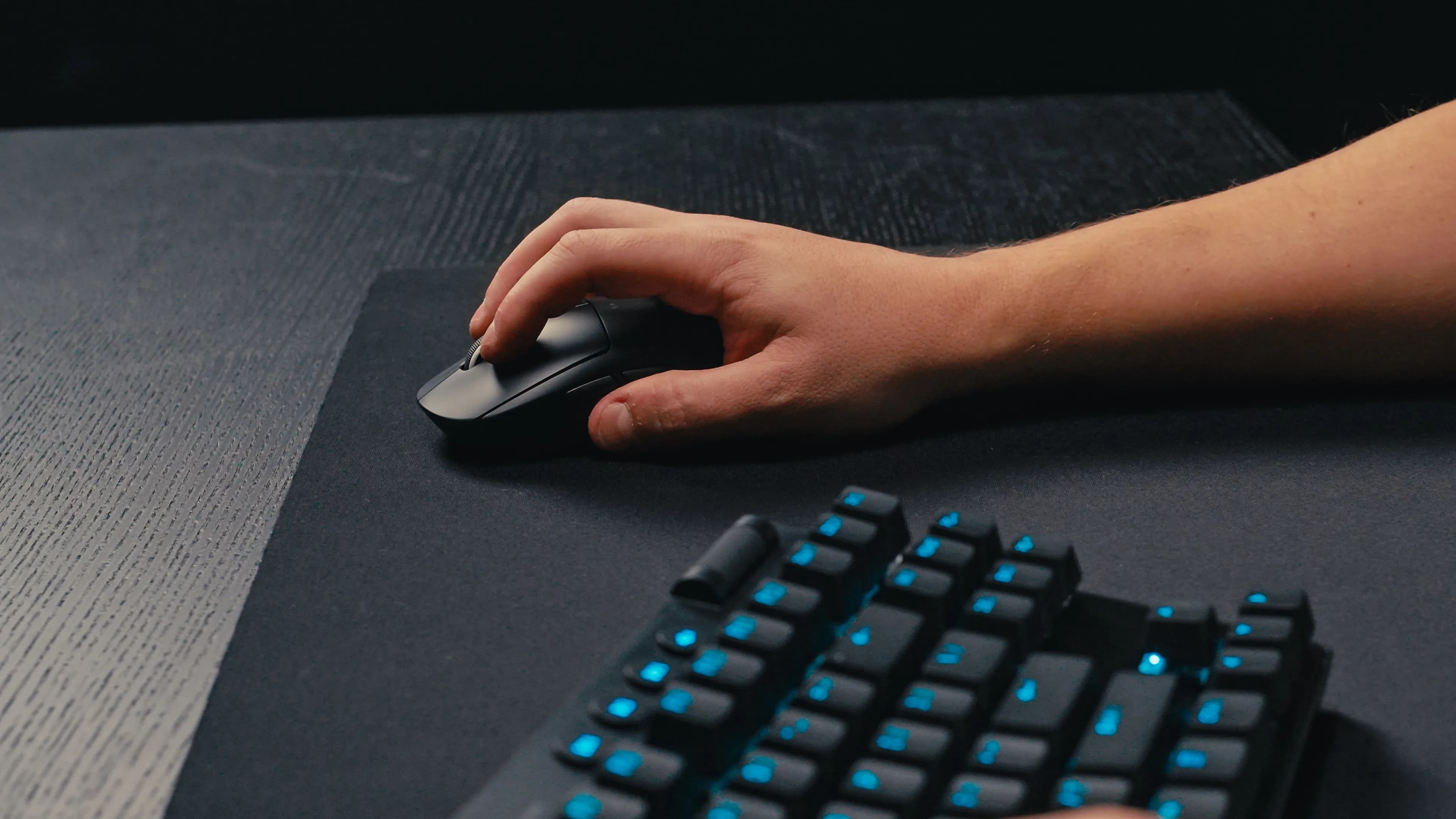 Logitech G PRO X SUPERLIGHT 2 -langaton pelihiiri, musta