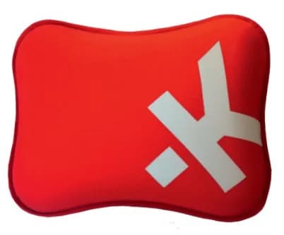 Resekudde 39x29,5x12 cm Röd - K – Skross