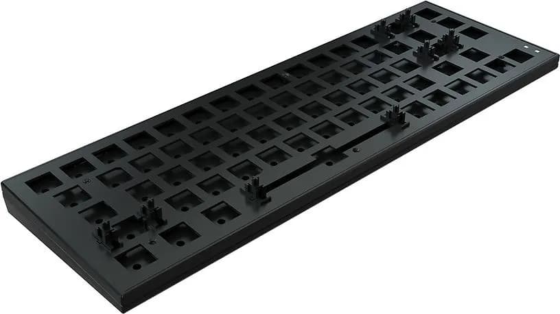 Xtrfy K5 RGB Compact 65% Barebone -mekaaninen pelinäppäimistö, musta