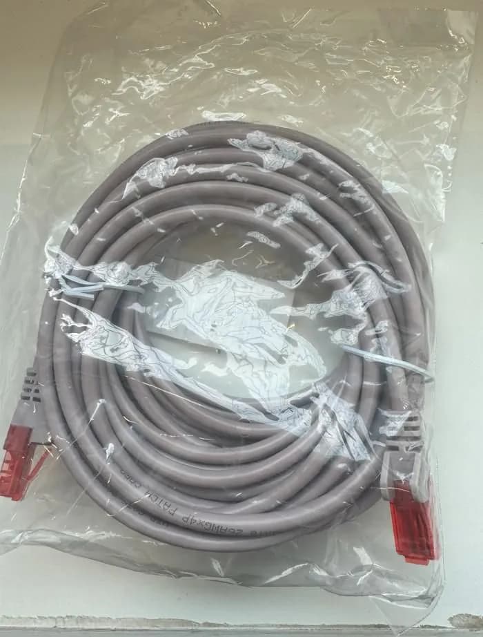 MicroConnect Cat6 U/UTP RJ45 7.5m -verkkokaapeli, harmaa/laventeli – Microconnect