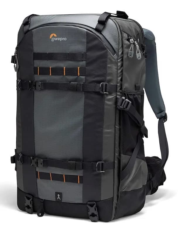 LOWEPRO Backpack