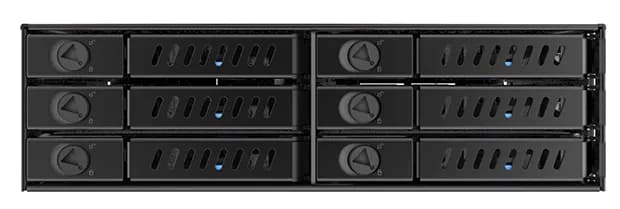 CHIEFTEC CMR-625 5,25" → 2,5" hot swap -asemaräkki, 6-paikkainen, SATA 6 Gb/s, musta – Chieftec