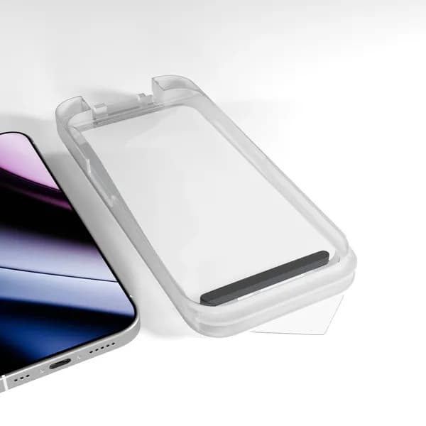 Epico Glass Protector Standard Fit Scratch Resistant iPhone 16 Pro/17 – EPICO