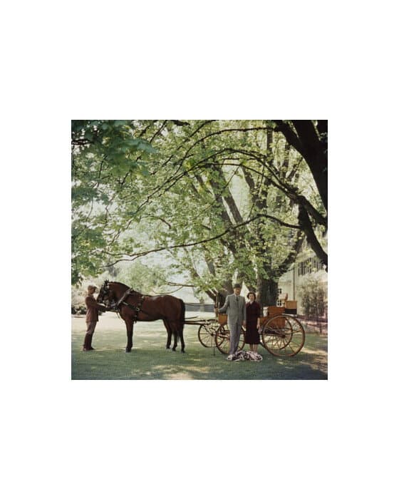 We Know Our Place – Slim Aarons