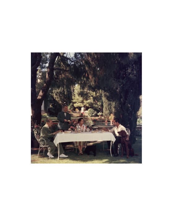 Al Fresco Tea – Slim Aarons