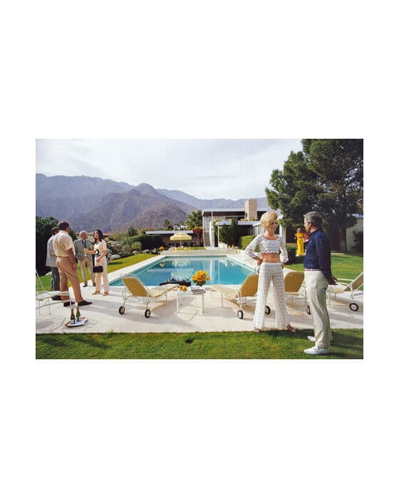 Poolside Conversation – Slim Aarons