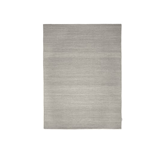 Plain matto hopea – Classic Collection