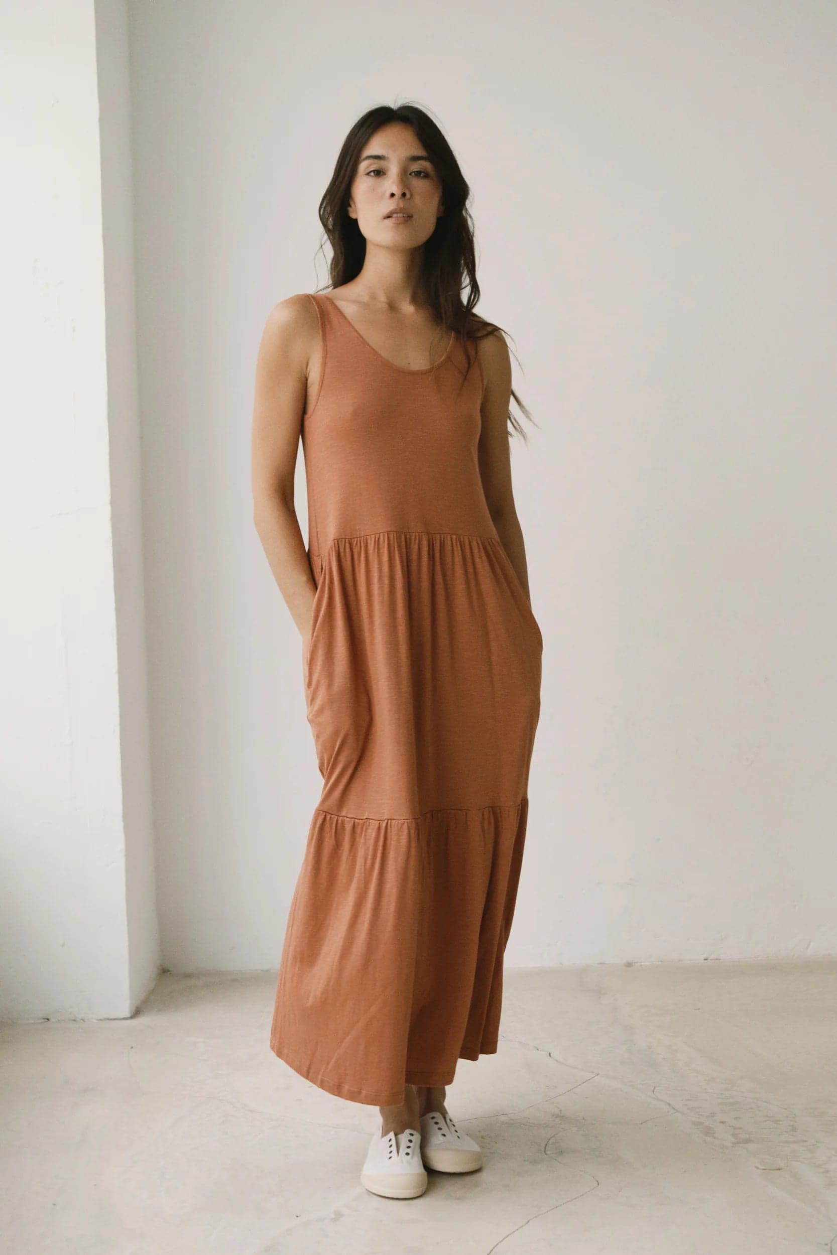 Alice Ruffled Long Dress Red – TIRALAHILACHA