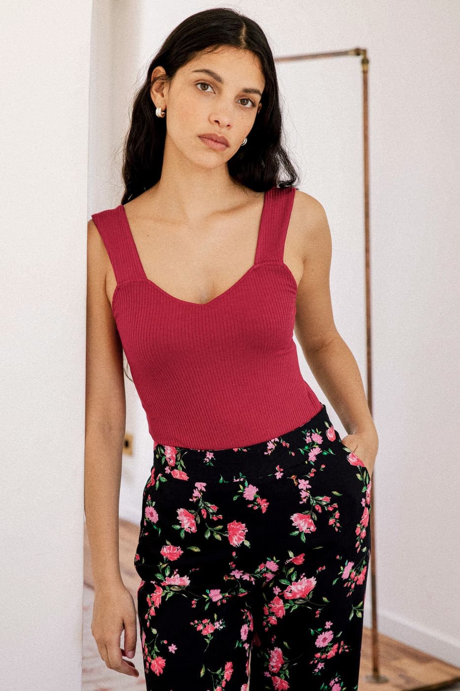 Alysse Body Red – Avani