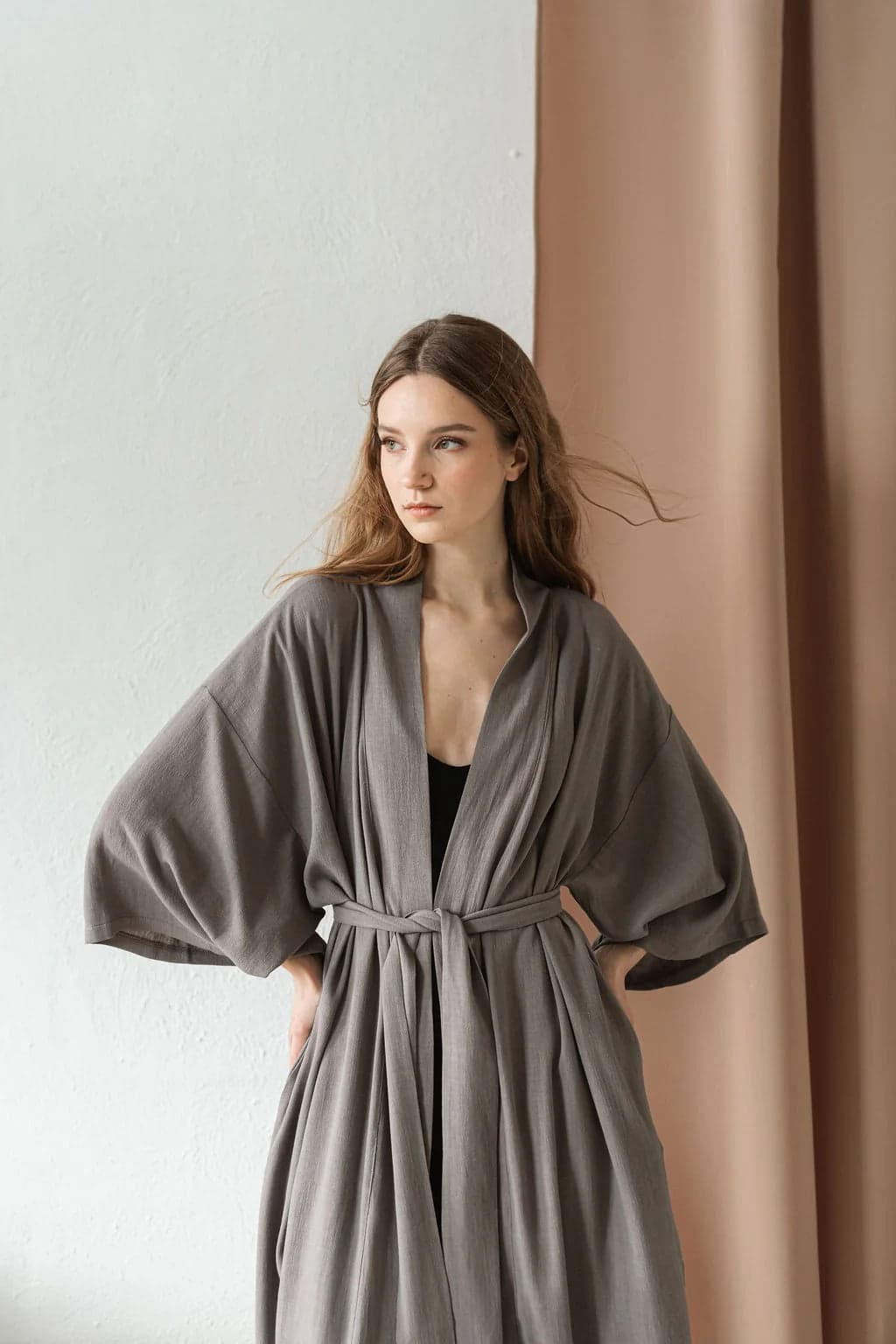 Nola Kimono Taupe – NOLA