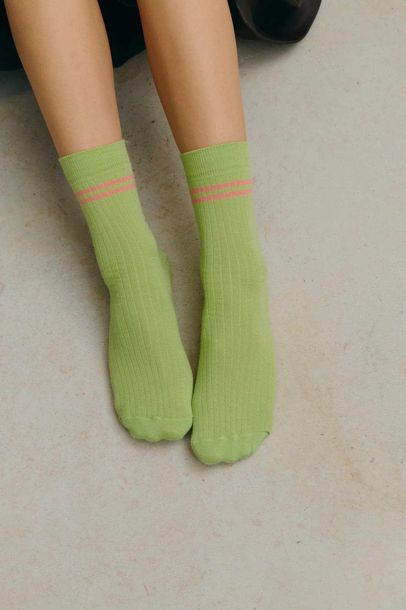 Raitasukat Greenish – JUTELAUNE