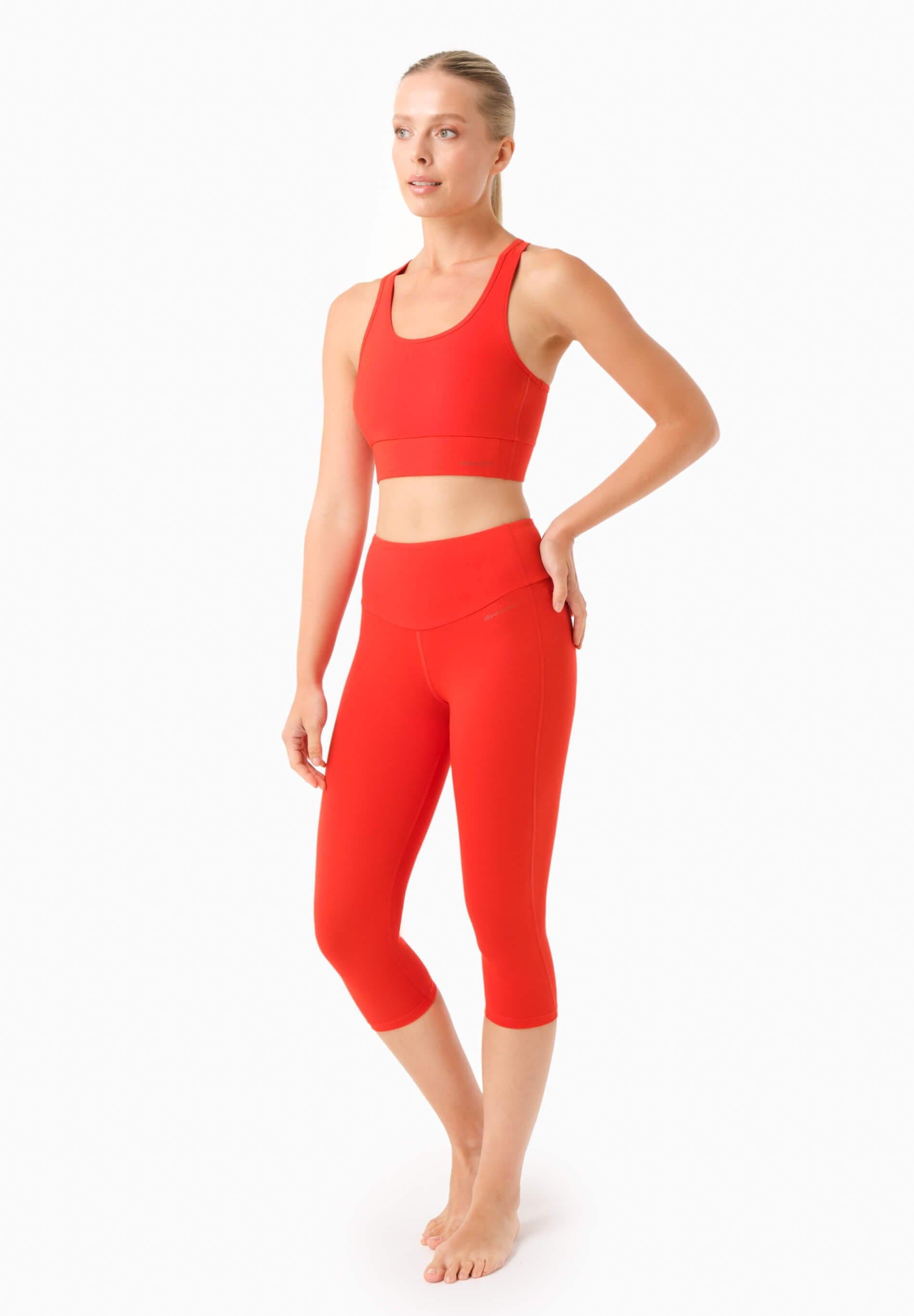 Lissa Capri Leggingsit Tulenpunainen – ORGANICATION