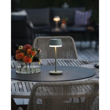 Konstsmide Lyon Pöytälamppu LED USB 3-vaiheinen himmennysrengas 7830-630 Vastaa: N/A