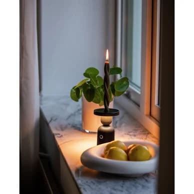 Konstsmide Nantes Pöytälamppu LED USB Musta 2200K/2700K Himmennettävä 7833-750 Vastaa: N/A – Konstsmide