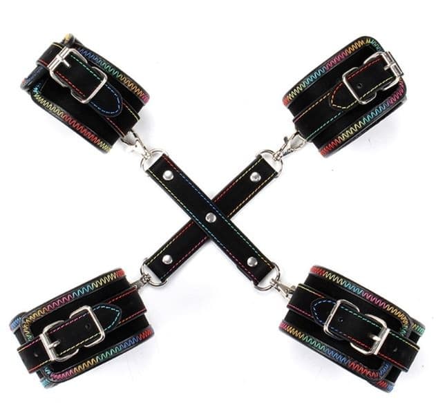 Laadukkaat ristisiteet kahleilla – Hotlips - Sex toys
