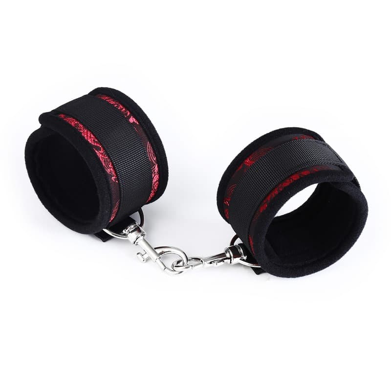 SATIINISET SCANDAL RANNEKAHLEET – Hotlips - Sex toys