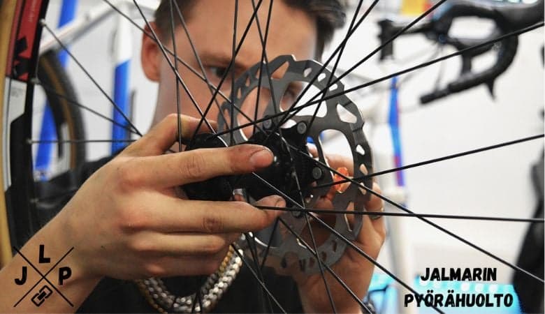 Polkupyörän täysihuolto kuljetuspalvelulla | jopa-50 % | Pääkaupunkiseutu - polkupyörän täysihuolto kuljetuspalvelulla