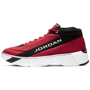 Kengät Nike  Air Jordan Team Showcase  45