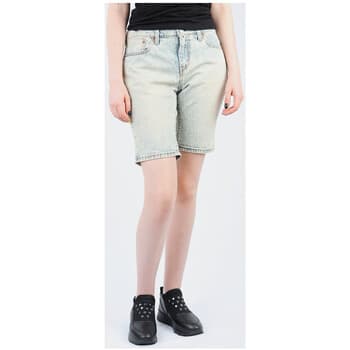 Shortsit & Bermuda-shortsit Levis  Levin poikaystäväshortsit 6422-0001  US 29