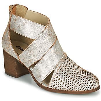 Korolliset sandaalit Casta  COATES  41 – Casta