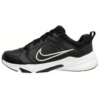 Kengät Nike  Defyallday  40