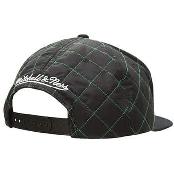 Lippalakit Mitchell And Ness  Boston Celtics  Yksi Koko – Mitchell And Ness