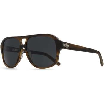 Uller  Base Camp  Yksi Koko – Uller