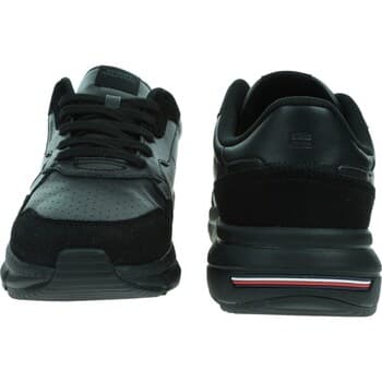 Kengät Tommy Hilfiger  FM0FM05216BDS  44 – Tommy Hilfiger