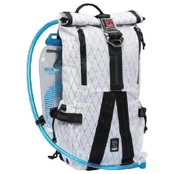 Reppu Chrome  Stockholm Shrigley Microwave  Yksi Koko – Chrome