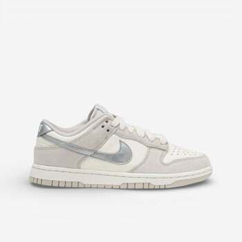 Kengät Nike  Dunk Low Silver Swoosh (Women's)  38 – Nike