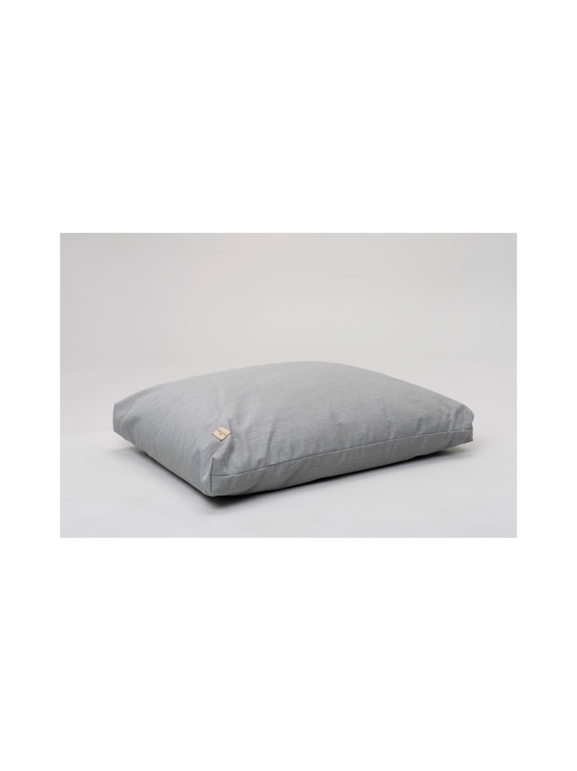 Syli- säänkestävä lattiatyyny – Nordic Swan Living