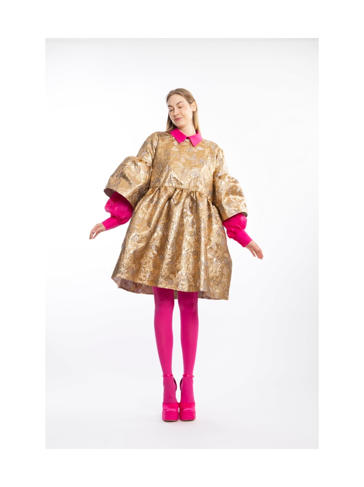 Lush- mekko, brokadi kulta – Miia Halmesmaa