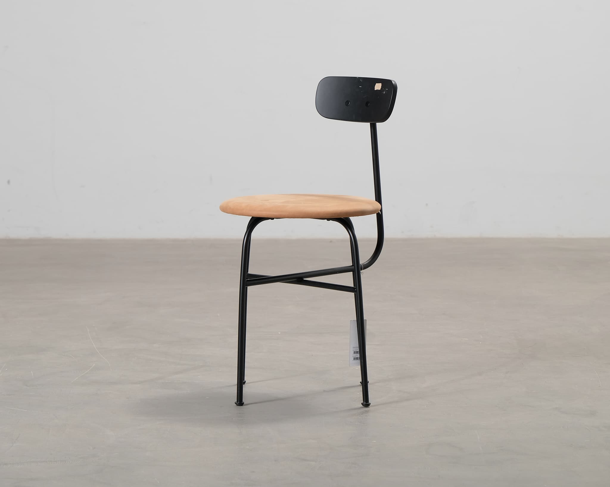 Audo Copenhagen Afteroom tuoli ruskea nahka / musta