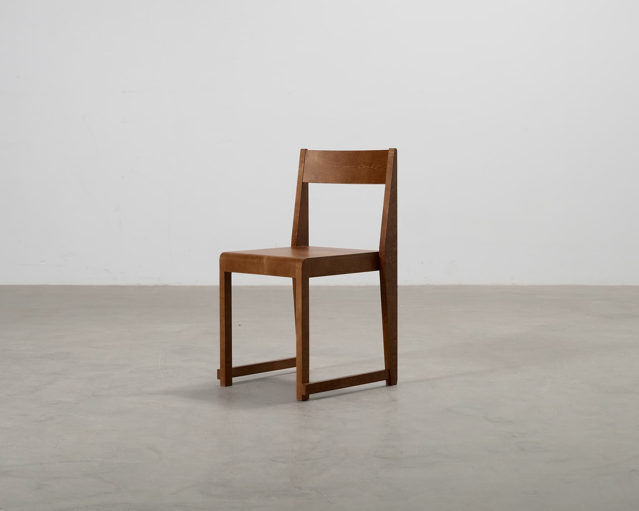 FRAMA Chair 01 ruokapöydän tuoli