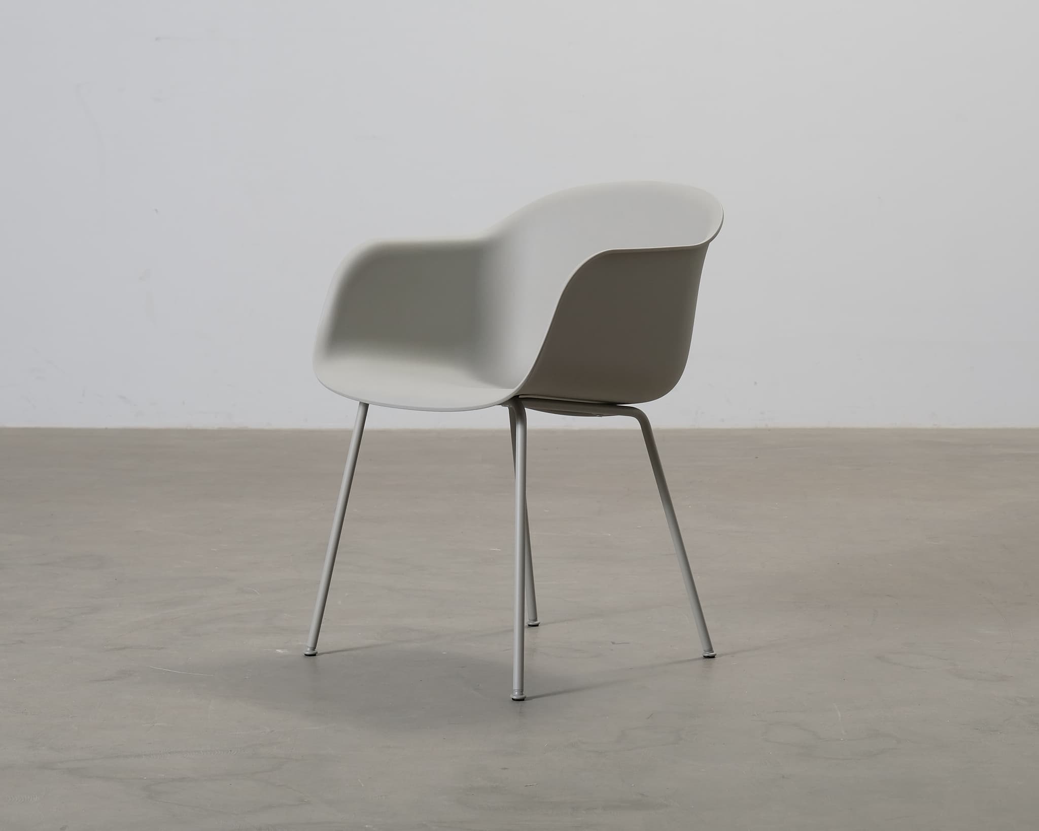 Muuto Fiber tuoli harmaa – Muuto