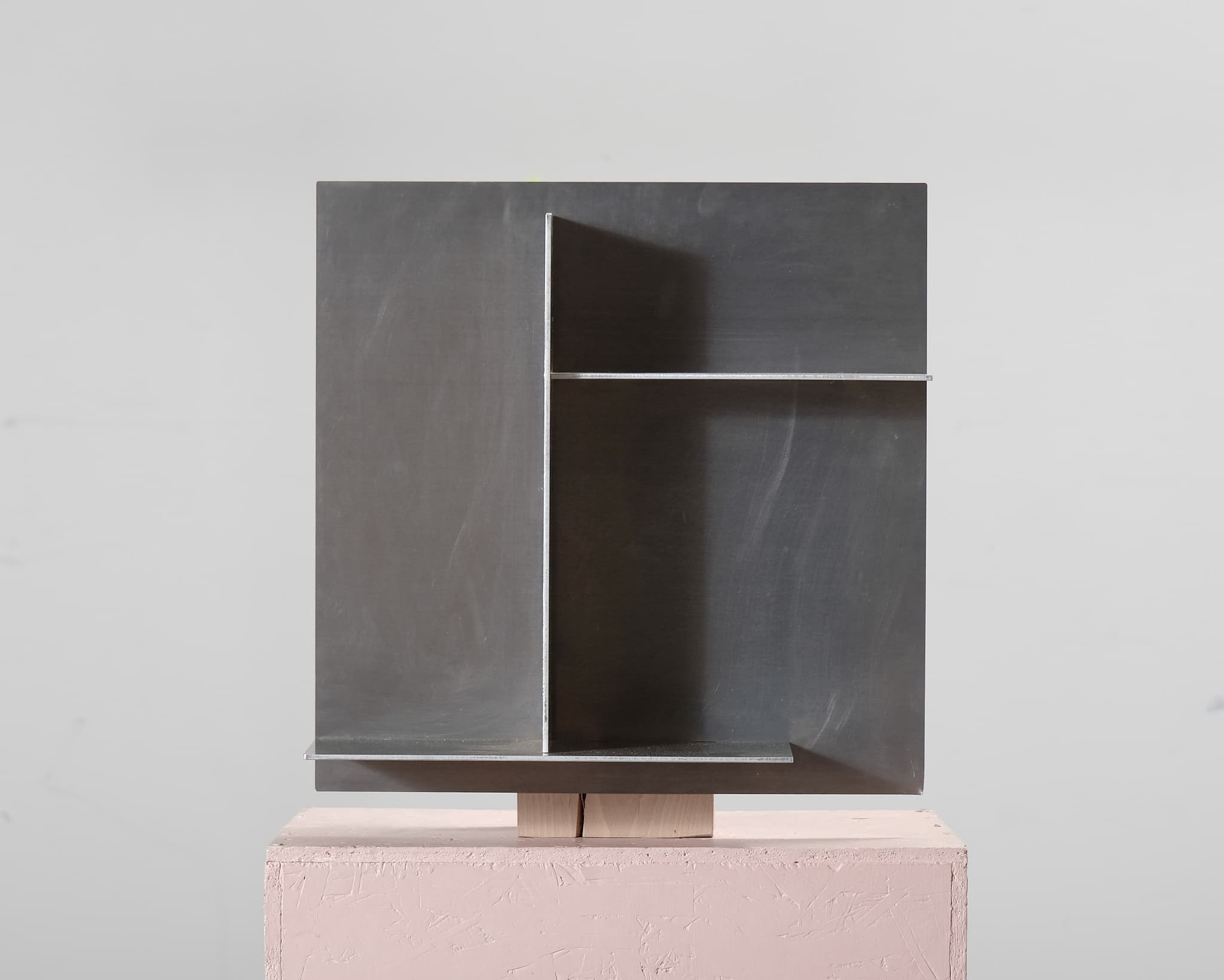 FRAMA Rivet hylly 45 x 45 cm alumiini