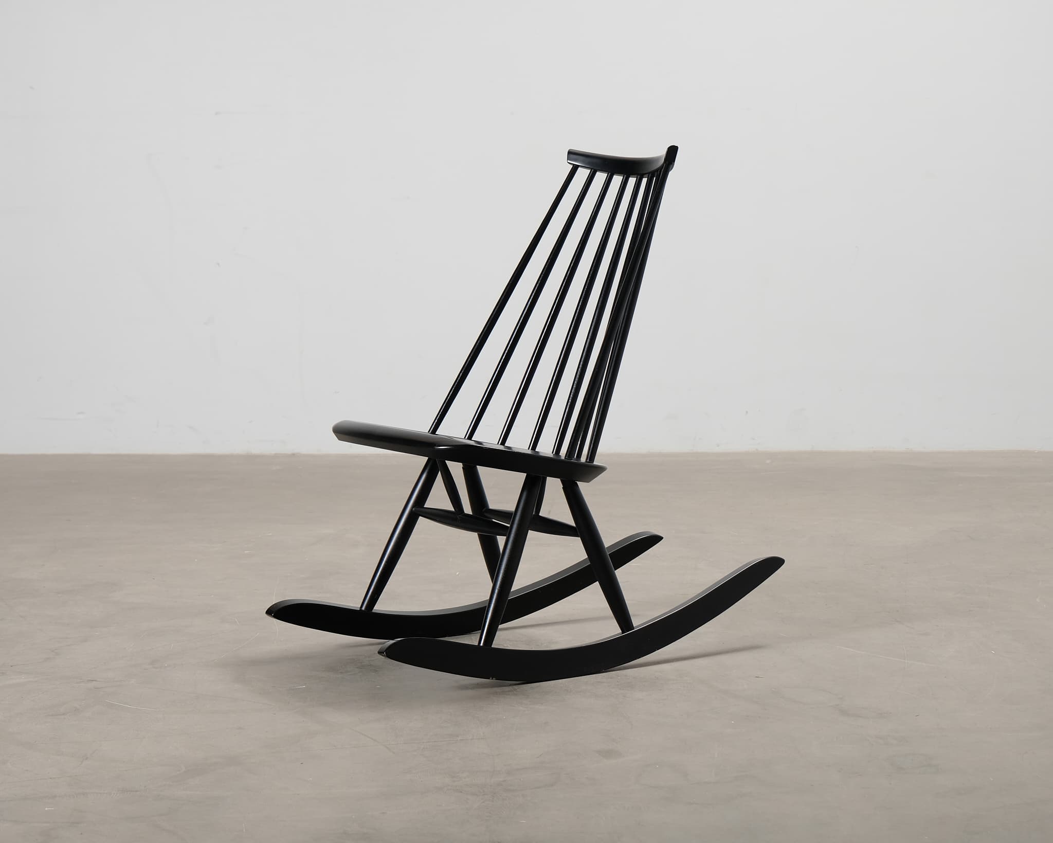 Artek Mademoiselle keinutuoli musta – Artek
