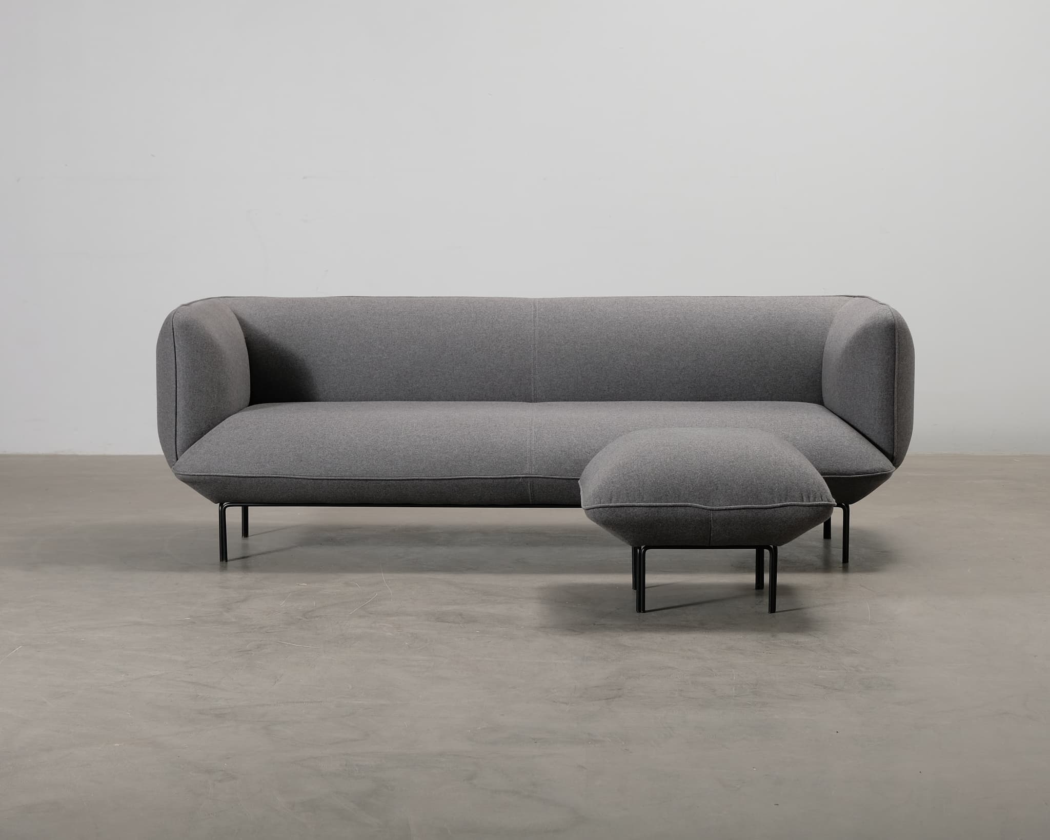 Bolia Cloud 3-istuttava sohva rahilla harmaa – Bolia