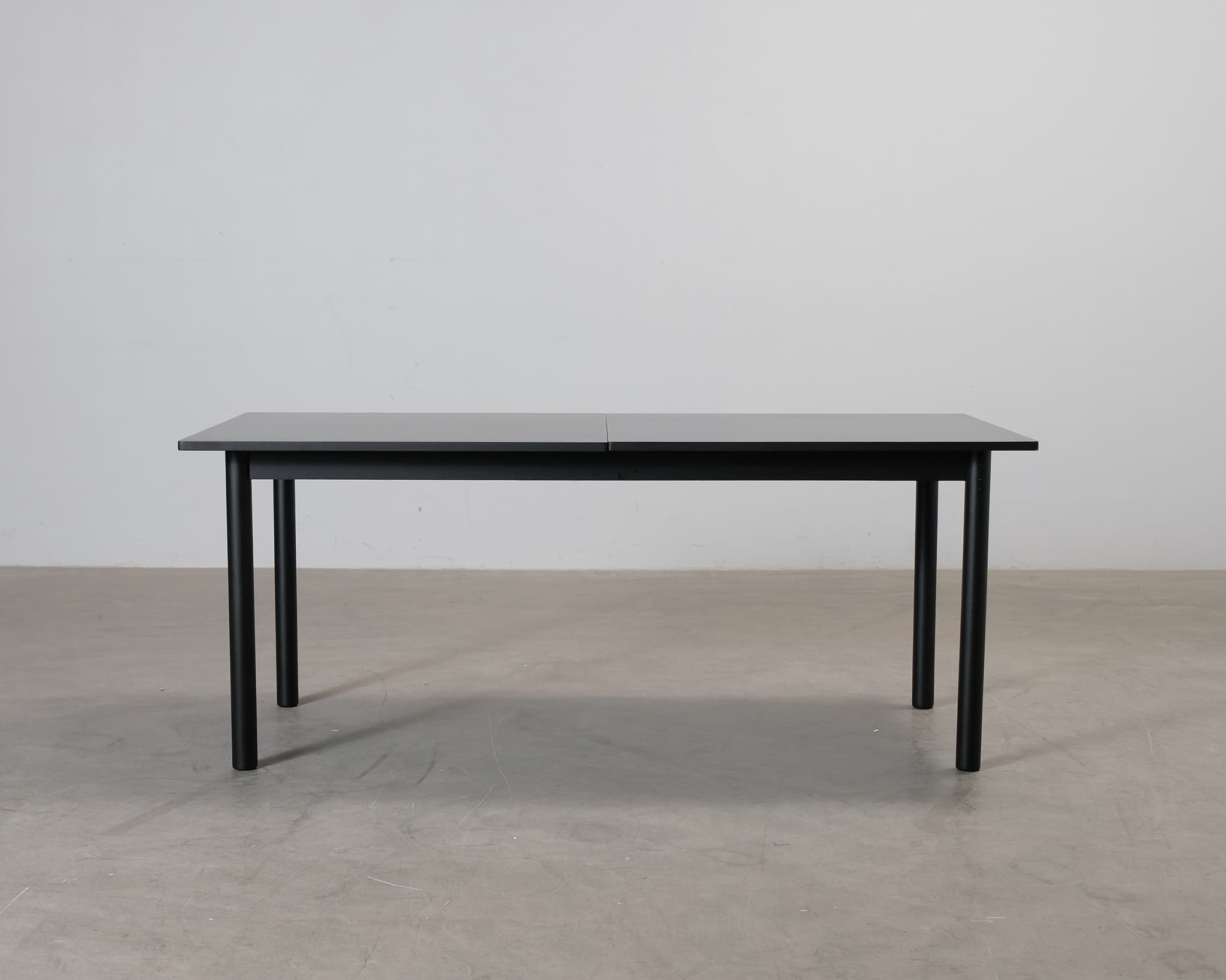 Decotique Milo C12 jatkettava ruokapöytä 180-220 cm musta – Decotique