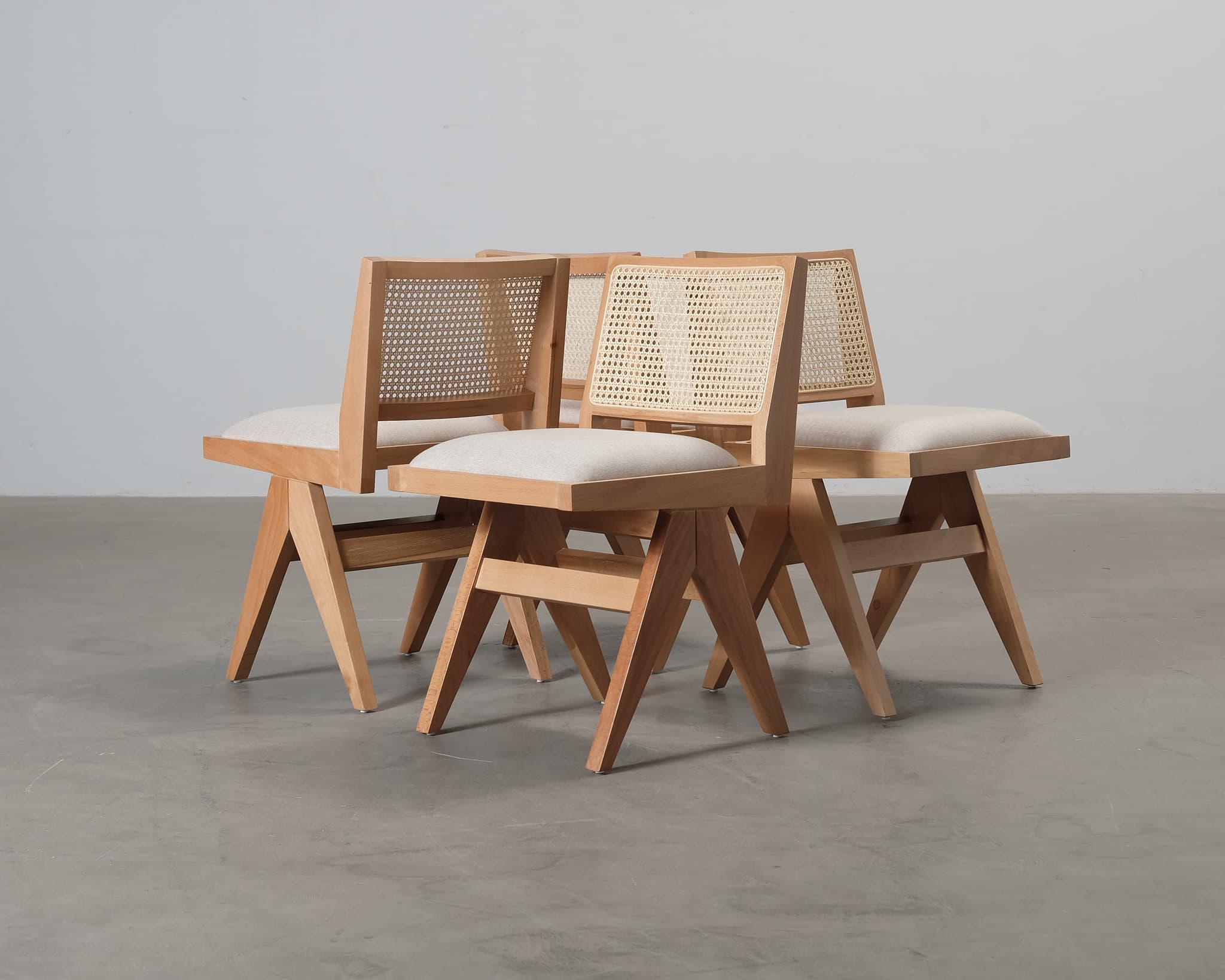 Ervin ruokapöydän tuoli, 4 kpl setti