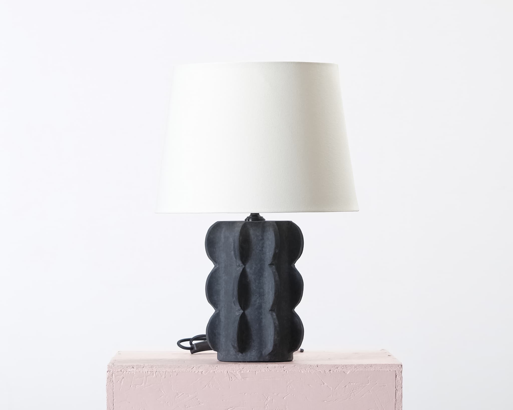 Dusty Deco Arcissimo pöytävalaisin – Dusty Deco