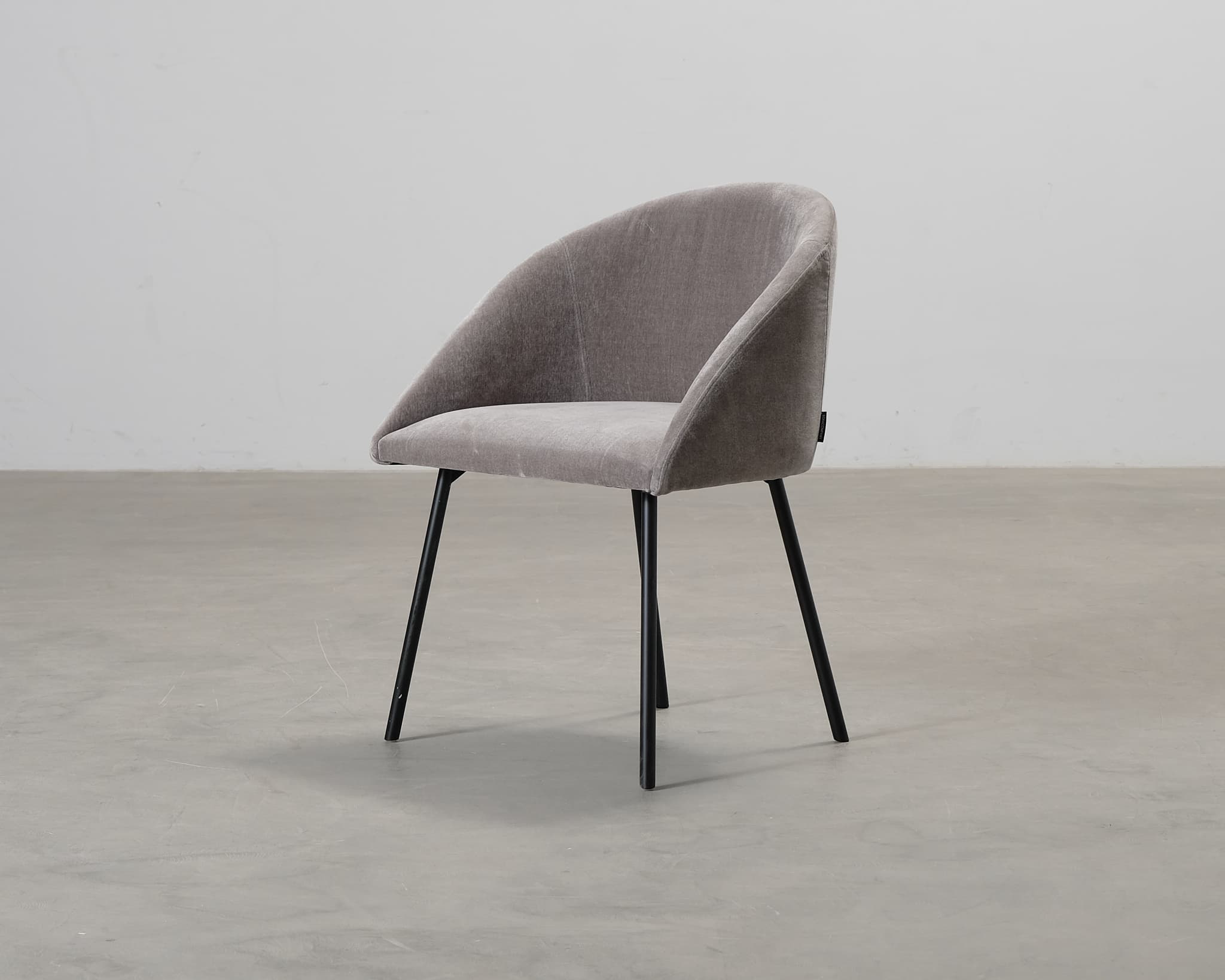 Sofacompany Liva ruokapöydän tuoli harmaanruskea