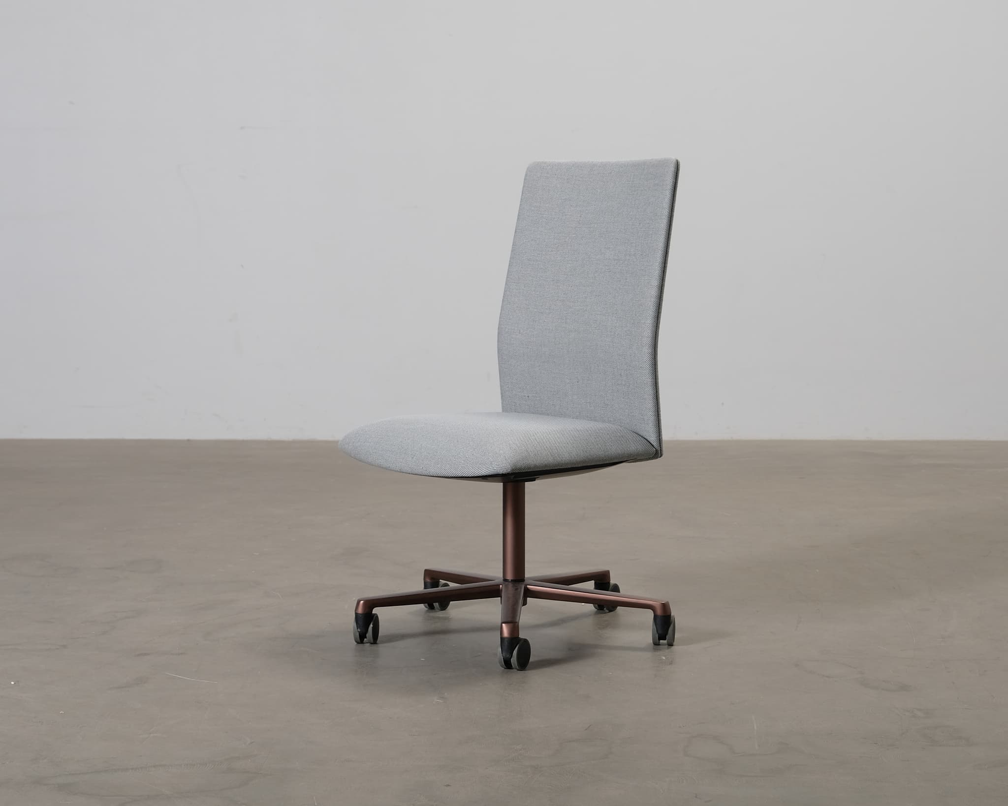 Arper Kinesit Met työtuoli harmaa / ruskea