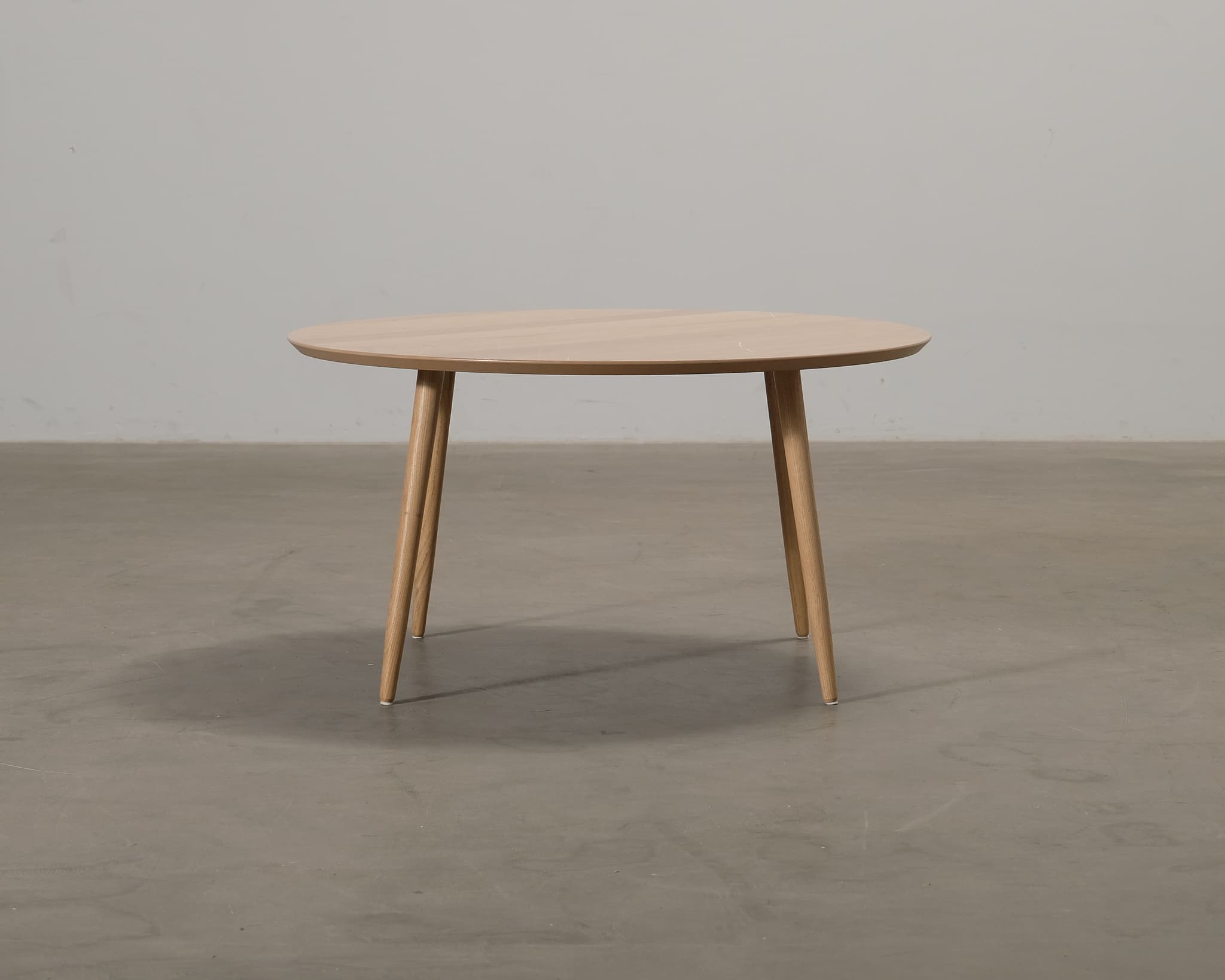 Sofacompany Hubert sohvapöytä ø 90 cm tammi – Sofacompany