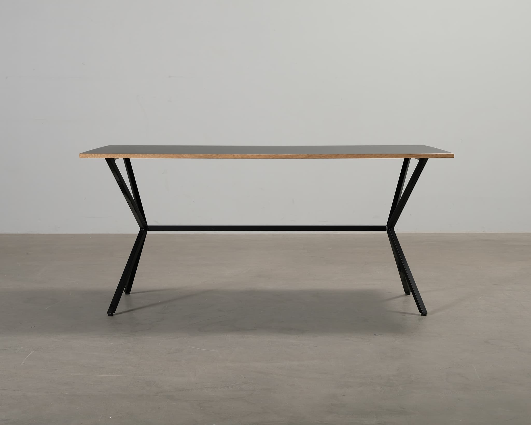 Department Loft ruokapöytä linoleum – Department