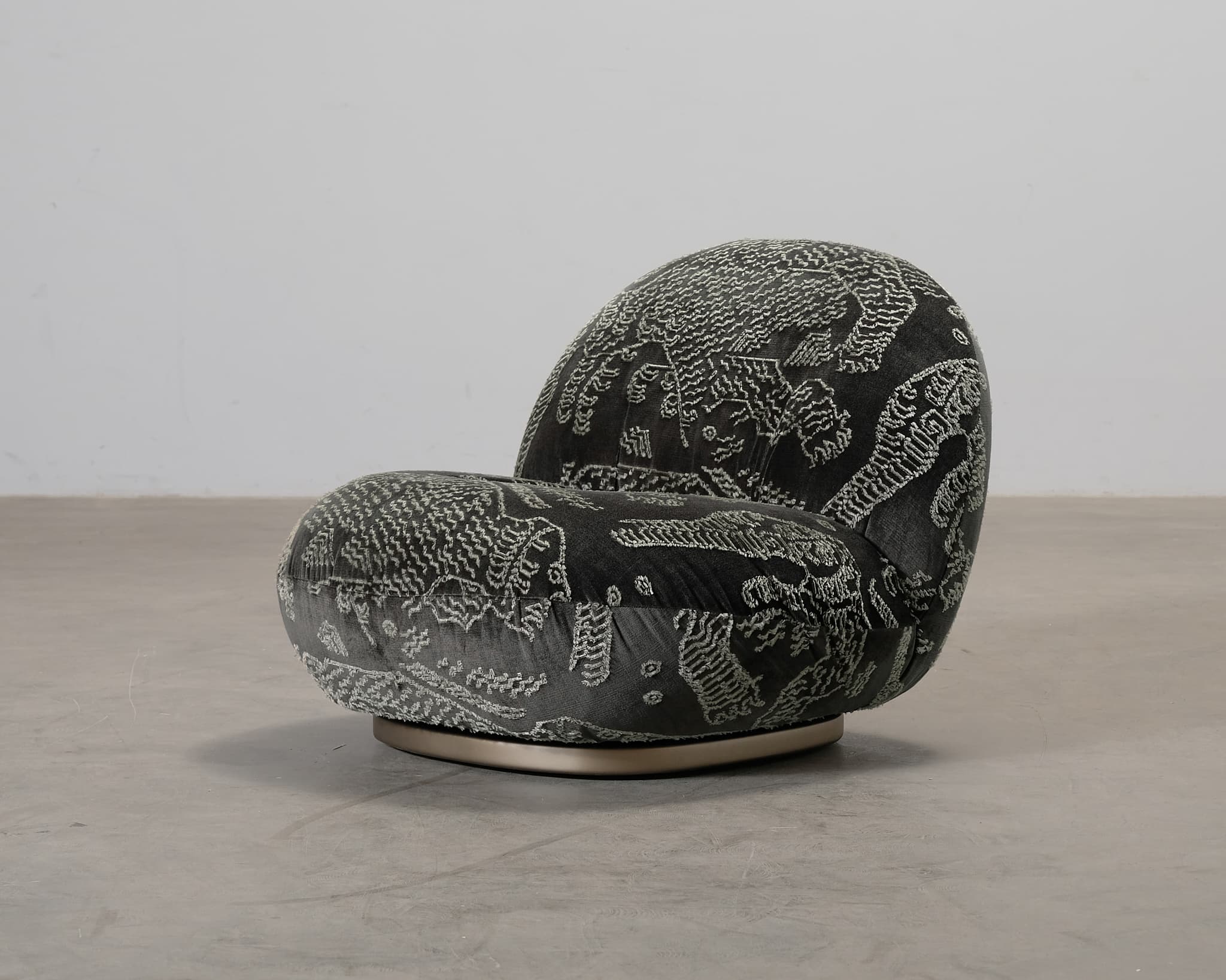 Gubi Pacha nojatuoli Tiger Mountain