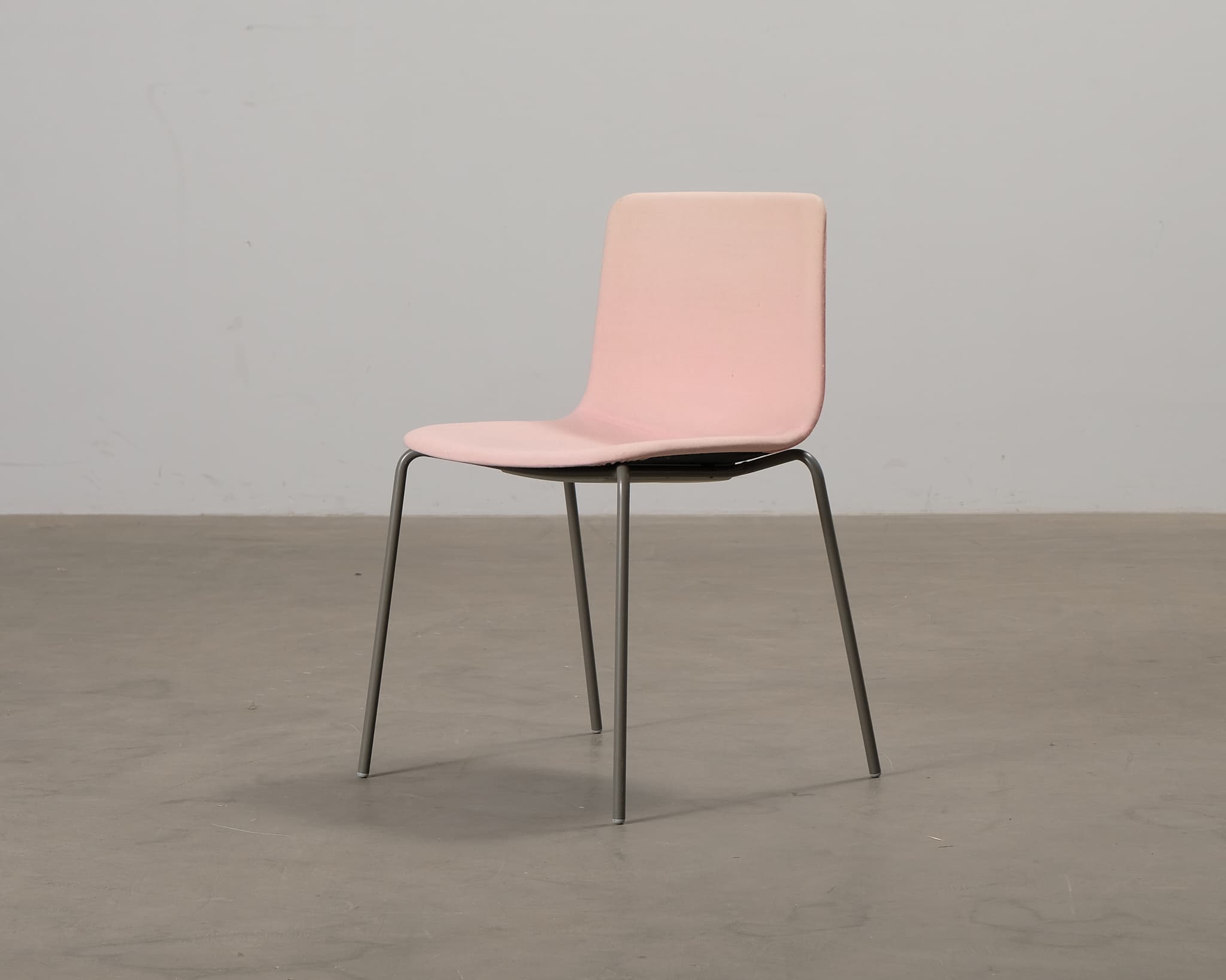 Fredericia Furniture Pato 4 tuoli vaaleanpunainen – Fredericia Furniture