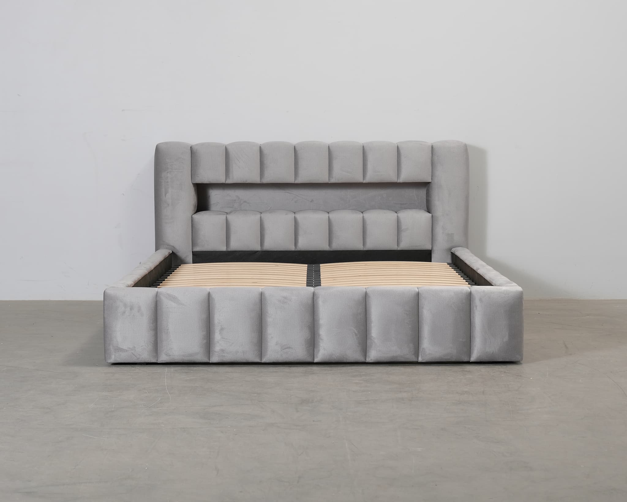 Lamica sängynrunko 180 x 200 cm vaaleanharmaa